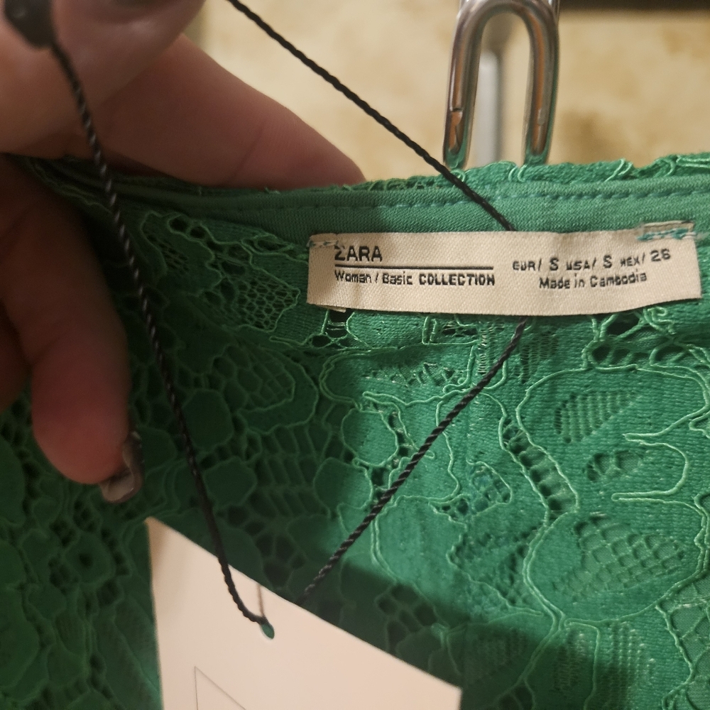 ZARA SMALL GREEN LINED LACE SHORTS - Picture 6 of 16